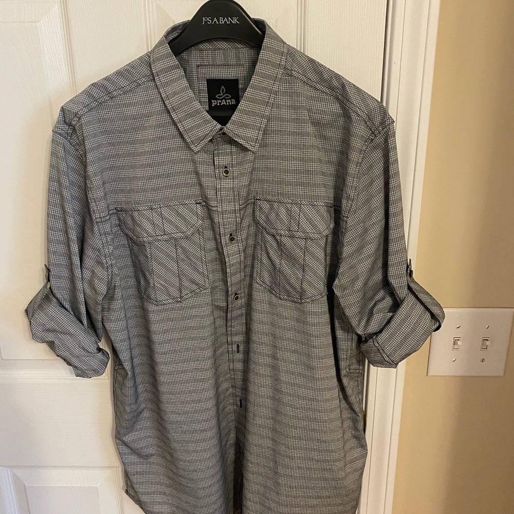 Men’s Prana long sleeve shirt